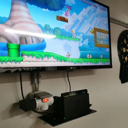 Hotel No1 - Flo's & Breakfast Wagrain