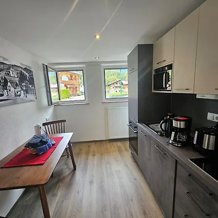No1 - Flo's Modern & Breakfast Hotel 3*